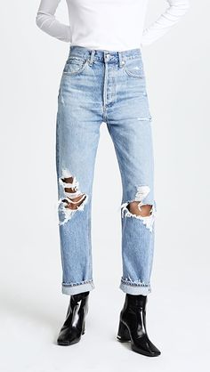 Extreme Ripped Jeans, Lace Up Leather Pants, 90s Fits, Agolde Jeans, Ripped Mom Jeans, Jean Flare, Boyfriend Jean, Loose Fit Jeans, Denim Trends