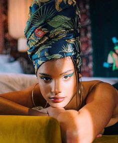 Headwrap Hairstyles, Beautiful Braided Hair, Hair Scarf Styles, African Models, Creative Photoshoot Ideas, Estilo Hippie, Photoshoot Themes, Photoshoot Concept