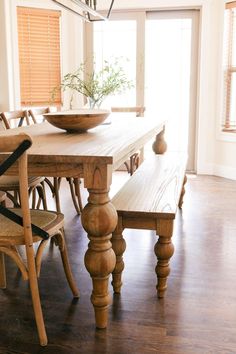 From coastal interiors to farmhouse, the soft casual sophisticated look of this 94” long dining table blends seamlessly in casual design styles from modern to classic. Crafted from reclaimed mindi wood in a natural weathered finish with wood grain details for an antique look that’s versatile enough to complement most color palettes. Featuring effortlessly defined turned legs that give it the warmth and appeal of an heirloom that’s been passed down for generations. Dimensions: 94": 94"L x 39"D x Modern Farmhouse Dining Table, Natural Wood Dining Table, Cottage Dining Rooms, Modern Farmhouse Dining Room, Modern Farmhouse Dining, French Country Dining, Long Dining Table, Carved Legs, Home Dining Room