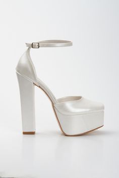 Wedding Shoes Bridal Shoes Wedding Heel Platform Shoes High Heels Shoes Our White Bride Heels are worthy of a glamorous wedding or any elegant event, for that matter White color high platform heel women's  shoes will make you feel safe Do not restrict your movements on your most special day. Platform Shoes Platform Heels high heels wedding shoes bridal shoes shoes for bride bridal block heels White heels chunky heels gift for her wedding gift handmade shoes Color : White  Product Name: Wedding S White Chunky Platform Heels, White Heels Chunky, Wedding Platform Heels, White Chunky Heels, White Wedding Heels, Bride Heels, Elegant Wedding Shoes, Wedding High Heels, Handmade Wedding Gifts