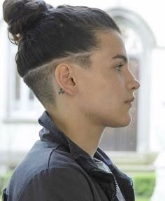 Mode Poses, Cool Mens Haircuts, Man Bun, Hair Growth Tips, Haircuts For Long Hair, Fade Haircut