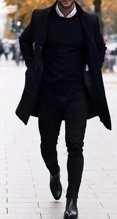 Black Outfits For Men, All Black Outfits, Gentleman Lifestyle, Bad Boy Style, Black Outfit Men, All Black Fashion, Outfits For Men