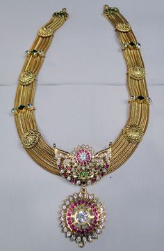 22 K Solid Gold set with color stones. Length-25 Inches, weight -275 Grams. 22k Gold Bangles, Antique Necklaces Design, Gold Jewellry, Modern Gold Jewelry, Antique Jewelry Indian, Bridal Jewelry Collection, Bride Jewelry, Black Beaded Jewelry, Sterling Silver Bangle Bracelets