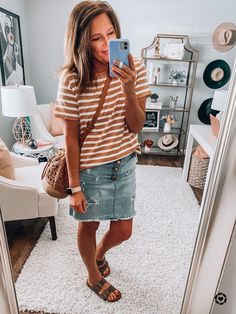 Beverly Ennis Hoyle, Career Outfits, Casual Summer Outfits For Women, 40 Women, Walmart Fashion, Denim Skirt Outfits, Distressed Denim Skirt, Dinner Outfits, Hair Tutorials