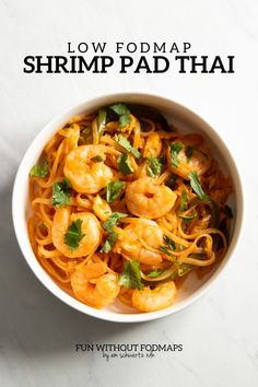 An IBS-friendly twist on the Thai classic, this Low FODMAP Pad Thai with Shrimp offers a filling meal-in-one-bowl that's packed with flavor! #lowfodmap #garlicfree #ricenoodles #shrimp #supper Low Fodmap Pad Thai, Low Fodmap Shrimp, Fodmap Food List, Shrimp Pad Thai, Fodmap Food, Fodmap Diet Recipes