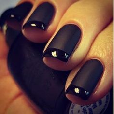 Winter Nail Designs You Need To Copy This Season - Society19 UK New Years Eve Nails, French Manicure Designs, Black Nail Polish, Super Nails, Black Nail, Trendy Nail Design, Manicures Designs, New Year's Nails, Matte Nails