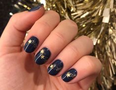 Swiftie Nails, Nail Art Mariage, Firework Nail Art, Firework Nails, New Years Nail Designs, New Years Eve Nails, Nail Painting, Nail Art Wedding, Sparkle Nails