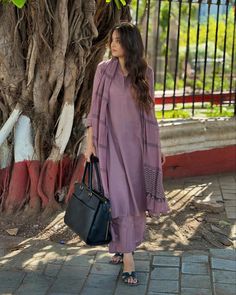 Lavender Kurti Designs, Lavender Kurti, Office Wear Women Work Outfits, Indian Dress Up, Kurta With Palazzo, Simple Kurta Designs, Desi Fashion Casual, Office Wear Women