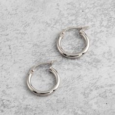 Men's Solid Gold Hoop Earring 14K White Gold Huggie - Etsy Silver 14k Gold Round Huggie Earrings, Silver Huggie Earrings In 14k Gold, Classic Nickel-free Huggie Earrings, Classic White Gold Tarnish Resistant Hoop Earrings, Classic Tarnish Resistant White Gold Hoop Earrings, Classic White Gold Tarnish-resistant Hoop Earrings, Classic Round Hypoallergenic Huggie Earrings, Silver 14k Gold Polished Huggie Earrings, 14k Gold Silver Huggie Earrings With Polished Finish