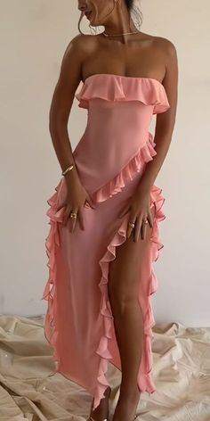 Summer Evening Dresses, Surfergirl Style, Strapless Long Dress, Looks Party, Prom Dress Inspiration, Fall Outfit Ideas, Pretty Prom Dresses, Strapless Maxi, Strapless Maxi Dress