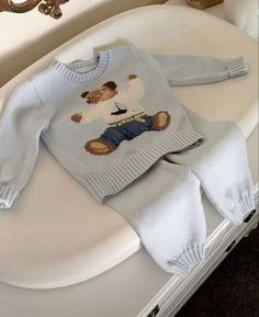 Luxury Baby Clothes, Baby Baden, Mode Zara, Baby Closet, Baby Fits, Foto Baby, Luxury Baby, Baby Style