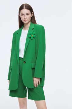 Details: Bright eye-catching green suit Wide oversize fit Chest three-dimensional cotton flower, eye-catching Large lapel design Materials & Care: Polyester 96.9%, Spandex 3.1% Non-washable, gentle dry cleaning Do not bleach Size & Fit: Model is 5'7", Bust 32, Waist 24, Hips 35, wearing a size S Item #: CL3SU05 Lapel Design, Chic Business Casual, Denim Jean Dress, Cotton Flower, Green Suit, Green Blazer, Shirt Sale, Spring Collection, Skirts For Sale