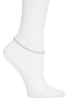 A luminous mix of freshwater rice pearls, potato pearls and nugget pearls form this irresistibly lustrous anklet ready to be seen on warm-weather days. 9 1/4" length; 1 1/2" extender Pearl size: 1–5.5mm Freshwater pearl/14k-gold fill Made in the USA Rice Pearls, Pearl Anklet, Weather Day, Anklet Jewelry, Keep Jewelry, Pearl Size, On Set, Body Jewelry, Warm Weather