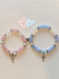 Matching Ideas For Friends, Cute Crystal Bracelets, Matching Things With Bestie, Matching Bestie Jewelry, Bff Matching Jewelry, Beaded Matching Bracelets, Macrame Charm Bracelet, Things For Besties, Friendship Charm Bracelets