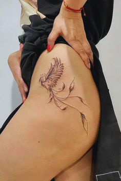 Phoenix Hip Tattoo Design
#HipTattoo #SexyHipTattooIdea #PhoenixTattoo #PhoenixTattooIdea #HipTattoo #SexyTattoo #TattooIdeas #TattooPlacement #HipTattooGallery Phoenix Tattoo Hip, Phoenix Hip Tattoo, Phoenix Tattoo For Women, Tattoo For Women Ideas, Phoenix Feather Tattoos, Phoenix Tattoo Ideas, Tato Phoenix, Rising Phoenix Tattoo, Phoenix Tattoo Feminine