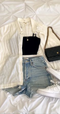 Celana Jins Wanita, Outfits Primavera, Modele Fitness, Mode Zara, Trendy Summer Outfits, Outfit Trends, Brunch Outfit