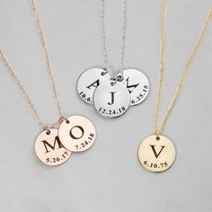 Letter Necklace Initials, Initial Disc Necklace, Bar Necklace Personalized, Best Friend Necklaces, Friendship Necklaces, Initial Necklace Gold, Initial Pendant Necklace, Friend Necklaces, Custom Name Necklace