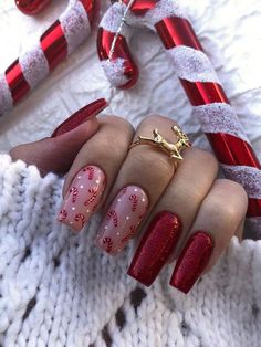 Christmas Hard Gel Nails, Winter Nail Ideas 2024, Nails 2024 Winter, Christmas Nails Red And Gold, Winter Nails 2024, Noel Nail