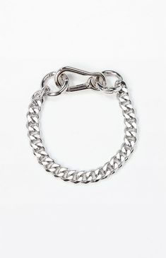 PacSun links your look up with the perfect accessory. The Large Link Bracelet offers a chunky design, a clip closure, and a silver finish.


	Chunky bracelet
	Clip closure
	Silver finish Pacsun Jewelry, Bracelet Clip, Chunky Bracelet, Chunky Bracelets, Personal Shopping, Free Jewelry, Pacsun, Link Bracelets, Jewelry Collection