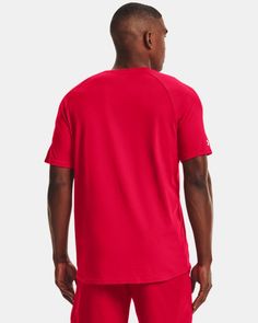 Super-soft, cotton-blend fabric provides all-day comfort|Ribbed collar Red Breathable Cotton Top, Red Short Sleeve Jersey Tops, Red Moisture-wicking Jersey Tops, Red Crew Neck T-shirt For Gym, Red Graphic Print T-shirt For Workout, Athleisure Short Sleeve Jersey T-shirt, Graphic Print Short Sleeve Activewear For Light Sports, Graphic Print Activewear For Light Sports, Short-sleeved Activewear With Graphic Print For Light Sports