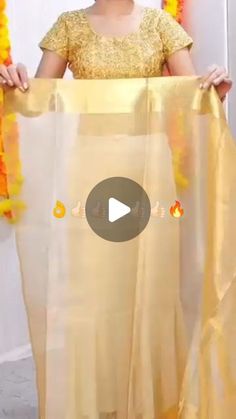 Brides Sister Indian Outfit Saree, Sari Tutorial, Saree Tips, Sari Skirt, Hairdos For Short Hair, Dresses Indian