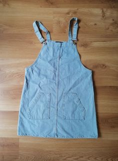 Vintage denim overall dress , mini denim onepiece M-L Waist: 100 cm/ 41 in Hips: 112 cm / 44 in Lenght: 90 cm/ 35 in Materials: 100% cotton Condition: very good vintage condition Defects: none See more like this in my shop: https://www.etsy.com/shop/VintageInsparation?ref=seller-platform-mcnav Denim Onepiece, Womens Overalls, Upcycled Clothes, Denim Overall Dress, Profile Header, Overalls Women, Dress Mini, Overall Dress, Upcycle Clothes