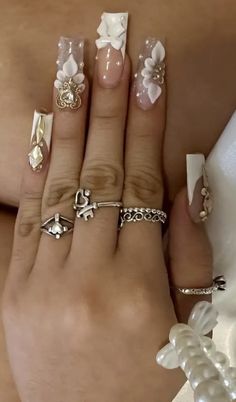 White French Tip Quince Nails, Cielito Lindo Nails, Crown On Nails, Champagne Quince Nails, White Quince Nails, Belle Inspired Nails, Nail Inspo Square Medium, Short White Nail Designs, Nail Inspo Gold