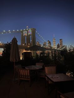 Brooklyn bridge, dumbo Scenic Aesthetic, Brooklyn Bridge At Night, Travel Vibes, Night Scenery, Inspo Board, Side Lights, Dream Lifestyle, Cozy Vibes, I ❤ Ny