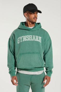 Upgrade your workout gear with the Gymshark Jade Green Hoodie! Stay stylish and comfortable during your fitness journey! 💪 #fitness #style #hoodie Gymshark Hoodie, Cropped Zip Up Hoodie, Grey Cropped Hoodie, Collegiate Style, Hoodie Xxl, Green Hoodie, In The Gym, Working Hard, Crop Sweatshirt