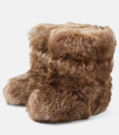 Find BOGNER Les Arcs 11 Shearling Ankle Boots on Editorialist. Upper: shearling. Lining: fabric. Sole: fabric insole, rubber sole. Toe shape: round toe. Made in Italy. Includes: shoe box. Designer color name: Nature. Closure: drawstring. Brown Fur Boots, Les Arcs, Brown Fur, Fur Boots, Lining Fabric, Color Names, Shoe Box, Rubber Sole, Color Design