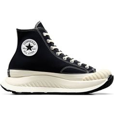 Converse Chuck 70 At Cx High Top Platform Color Is Classic Black With White , Egret Unisex Men’s Size 11.5 / Women’s Size 13 Brand New In Box. No Flaws. Msrp $110 + Tax “Color Outside The Lines With The Chuck 70 At-Cx. Experimental Edges And Out-Of-This-World Comfort Take Your Look Into A New Realmwhile Remaining Grounded In What’s Always Made Your Look, Yours. Sky-High, Stepping-On-A-Cloud Feels Are Anything But Exaggerated In These Elevation-Boosting Shoes. Plus, Like Anything Covered In Diamo Converse Noir, Tenis Converse, High Top Chucks, Basket Noir, Converse New, Jack Purcell, New Converse, Black Converse, Converse Chuck 70