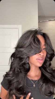 LYLY | Speechless😭😭😭😭 #fyp #quickweave #layers #layershaircut #flexirods | Instagram Long Wavy Hair Black Women, Wavy Hair Black Women, Layers Quick Weave, Long Wavy Hair Black, Wavy Hair Black, Quick Weave Styles, Hair Black Women, Flexi Rods, Weave Styles