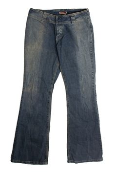 Size: 11 Color: Blue Decade: 2000s (estimated) Length: 41" Waist (flat): 16" Waist: 32" Inseam: 31" Vintage Condition Notes: - Item is generally in good condition. Like all vintage clothing, it shows some signs of wear, but there are no outstanding flaws. Vintage Denim Jeans, Vintage Denim, Jeans Denim, Vintage Clothing, Clothing Items, Denim Jeans, Vintage Outfits, Adult Outfits, Buckle