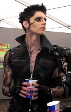 Andy Biersack 2014, Andy Biersak, Andy Sixx, Andy Black, Andy Biersack, Emo Guys, Veil Brides, Black Veil Brides, Emo Bands