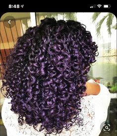 Purple Hair Natural, Purple Curly Hair, Curly Purple Hair, Purple Natural Hair, Purple Hair Highlights, Wine Hair