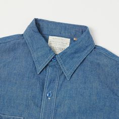 Inspired by the simplistic designs of American workwear in the early 20th century, this shirt boasts heritage details which make it incredibly versatile and utterly timeless. Cut from a luxuriously soft 5oz chambray cotton, this shirt is very comfortable to wear, but is by no means a lightweight. The brand have produced this shirt using vintage American sewing machines which yield a quality that is unmatched in today's world of fast fashion. Period correct, urea style buttons have been used thro 2024 Wishlist, American Workwear, Simplistic Design, Chambray Shirt, Sewing Machines, Vintage Cotton, Cuff Sleeves, Fast Fashion, Early 20th Century