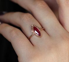 One Carat Engagement Ring, Ruby Ring Designs, Ruby Ring Set, Natural Ruby Ring, Ring Rosegold, Gold Rings Fashion, Ruby Engagement Ring