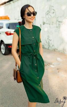 Linen Dress Pattern, Teenage Dress, Smart Casual Women Outfits, Linen Fashion, Kurta Designs Women, Fabulous Clothes, Classy Dress Outfits, Fashion Capsule