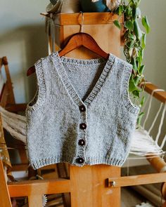 K's Back to School Vest - Knitting Pattern (PDF) - Aimee Sher Makes Knit Waistcoat Pattern, Vest Knitting, Knit Waistcoat, Autumn Layering, Waistcoat Pattern, Grandma Chic, Kids Knitting, Vest Layering, Kids Knitting Patterns