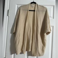 Nwot. Color Is Cream. 3/4 Sleeve Length. Size Is M/L. Cheap Relaxed Fit Cardigan For Day Out, Affordable Knit Short Sleeve Cardigan, Be Cool, Cool Sweaters, Sweaters & Cardigans, Cardigans, Sweaters For Women, Sleeve Length, Cream