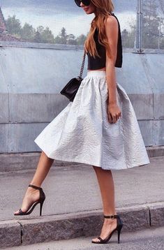 Shop this look for $93: http://lookastic.com/women/looks/black-cropped-top-and-black-crossbody-bag-and-silver-full-skirt-and-black-sandals/2596 — Black Cropped Top — Black Leather Crossbody Bag — Silver Full Skirt — Black Leather Sandals Weekend Mode, Top Street Style, Design Moda, Looks Black, Cropped Tops, White Skirt, Maxi Skirts, Mode Inspo, Street Style Looks