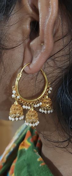 22 karat gold hoop earrings (ear bali) with pearls
  jhumka width : 0.35 inches - 235-GER9671 - in 14.600 Grams for USD $1,677.43 USD. 
Made in India by Totaram Jewelers Online this product is in Gold - 22 Karat BIS Hallmark 916 Gold  & is an excellent gift for Adult - Women. Ships fully insured with secured guaranteed delivery for free with your order over $250 from New Jersey USA & comes with 30 days exchange policy. Round Hoop Earrings With Meenakari For Diwali, Temple Jewelry Style Round Danglers For Anniversary, Temple Jewelry Round Danglers For Anniversary, Round Temple Jewelry Danglers For Anniversary, Temple Jewelry Danglers For Anniversary, Heavy Temple Jewelry Hoop Earrings, Temple Jewelry Hoop Earrings For Festivals, Festive Gold Hoop Earrings With Latkans, Traditional Hoop Earrings For Anniversary