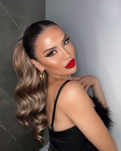 Bold Red Lip Makeup, Planning 2025, Makeup Bibir, Red Lipstick Makeup Looks, Red Lips Makeup Look, Slicked Back Ponytail, Red Lipstick Makeup, Red Dress Makeup, Hollywood Theme