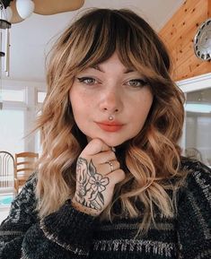 Balayage Haircut, Shaggy Long Hair, Vibrant Hair, Peinados Fáciles Para Cabello Corto, Hair Envy, Dream Hair, Hair Transformation, Hair Dos, Gorgeous Hair