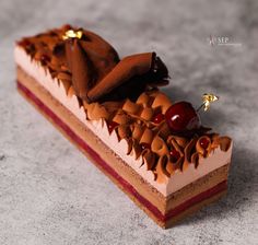 Who wants the most delicious cake recipe…? 🙌

In Frame : Classical Cake Revisited- Black Forest Cake. 

👨🏻‍🍳 @vikasbagul 

Course :- 6 Months diploma in baking and pastry. 

#blackforestcake #blackforest #blackforestcakedesign #classicalcakes #cakes #cakesofinstagram #schoolforeuropeanpastry #sep #chefsofsep #chefvikasbagul #chefanilrohira #instagood #foodphotography #dessert #pastryporn #pastrychef #cakeslovers #cakedecorator #cakeinspiration #moderncake Black Forest Entremet, Black Forest Pastry, Most Delicious Cake, Black Forest Gateau, Summer Cake Recipes, Log Cake, Black Forest Cake, Baking Classes