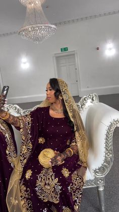 Somali Clothes, Somali Clothing, Somali Culture, Somali Wedding, Crystal Wedding Dresses, African Party Dresses, Plus Wedding Dresses, Purple Wedding Dress, Nikkah Dress