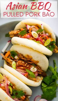 Pulled Pork Bao Buns Recipe, Bao Buns Pulled Pork, Pulled Pork Asian Style, Bao Bun Filling Recipe, Bao Buns Recipe Pork, Pulled Pork Bao Buns, Bbq Pork Bao Buns, Bao Buns Filling, Pulled Pork Buns