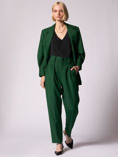 Green Relaxed Fit Pants For Business Casual, Green Bottoms With Welt Pockets For Fall, Green Relaxed Fit Pants For Workwear, Tailored Tapered Leg Green Bottoms, Green Tailored Tapered Leg Bottoms, Tailored Green Casual Pants, Green Tapered Leg Pants With Welt Pockets, Tailored Casual Green Pants, Green Tapered Leg Dress Pants For Fall