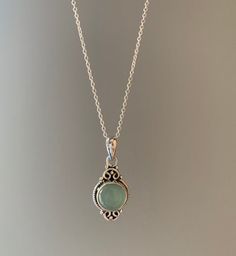 Sterling silver oval aqua chalcedony necklace Silver Crystal Necklaces, Green Silver Necklace, Silver And Green Necklace, Pendant Necklace Outfit, Green Necklaces, Vintage Silver Necklace, Sliver Necklace, Green Pendant Necklace, Silver Jewelry Necklaces