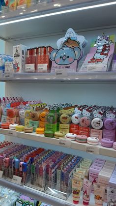 Alat Makeup, Hello Kitty Makeup, Miniature Things, Pretty Skin Care, روتين العناية بالبشرة, Skin Care Items, Pretty Skin, Hello Kitty Items, Makeup Items